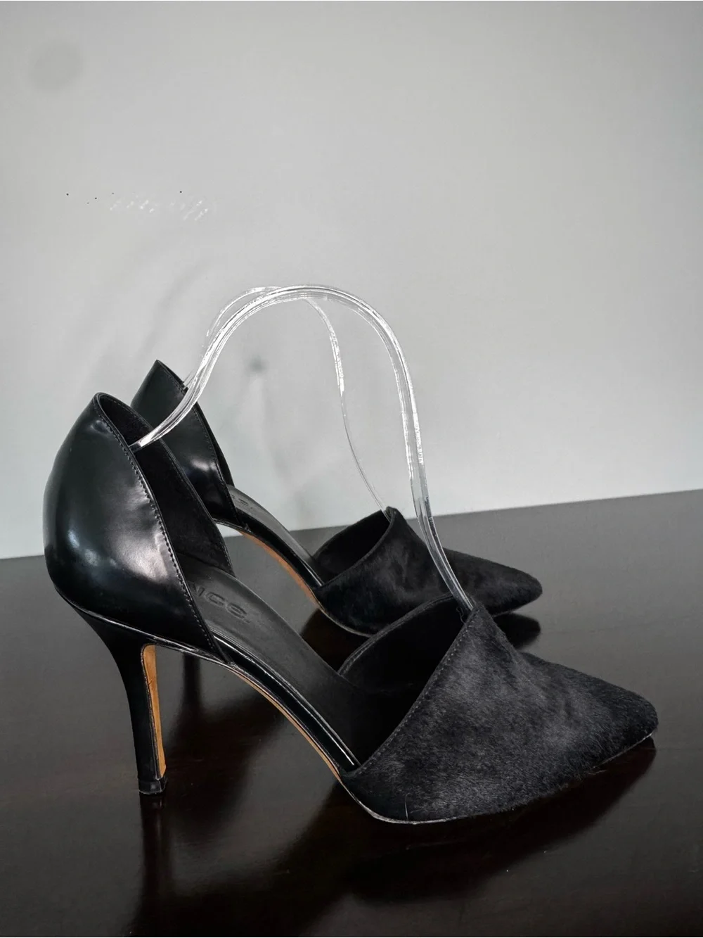 Vince Made in Italy Black Calf Hair & Leather Pointed Toe D’Orsay Pumps